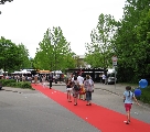 Gewerbeschau Denzlingen 09 - Roter Teppich Stuttgarter Str.