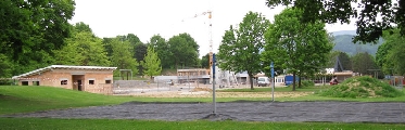Schwimmbad während dem Umbau - hinten, Mai09